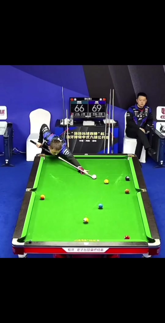 相比之下 相比之下