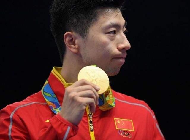 俱乐部的管 俱乐部的管